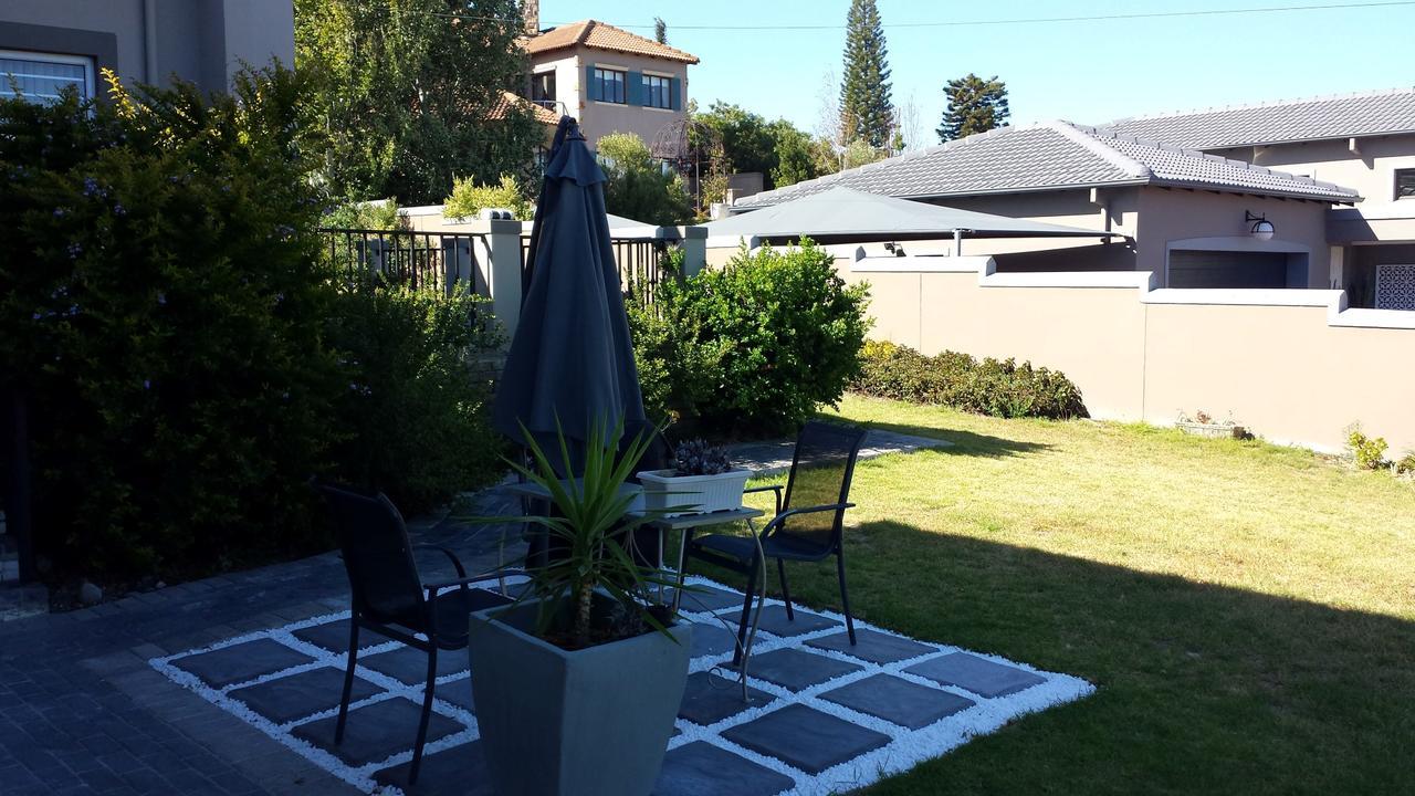 Appartamento 29 Carissa Street Somerset West Esterno foto